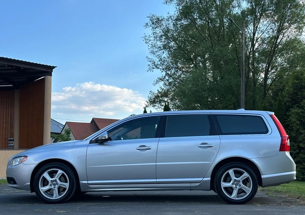 Volvo V70 cena 29900 przebieg: 211600, rok produkcji 2010 z Żary małe 254